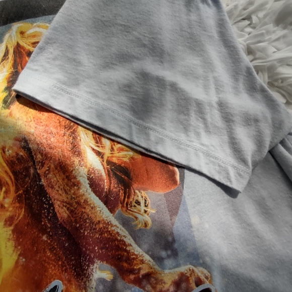 J LO, XXL Short Sleeved Tee - Picture 6 of 7